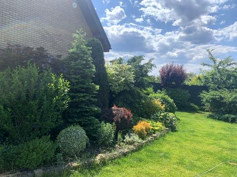 будинок за адресою Райдужна