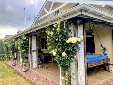 будинок за адресою Райдужна