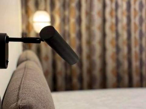 квартира по адресу Салютная ул., (Будинок 04701-04702)