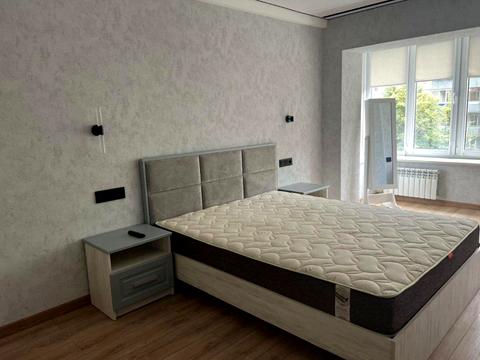 квартира по адресу Митрополита Василия Липковского ул. (Урицкого), 25