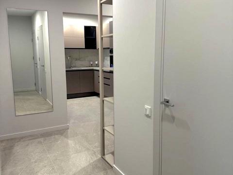 квартира за адресою Князя Романа Мстиславича вул. (Генерала Жмаченка), 22