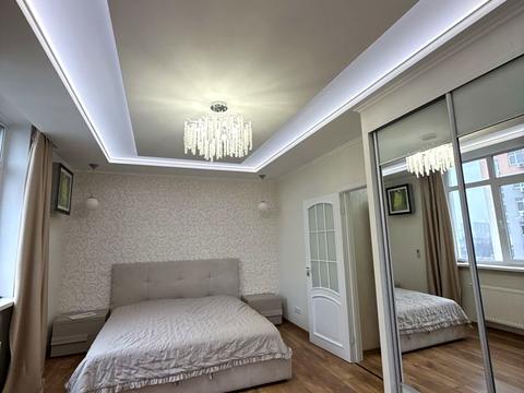 квартира за адресою Любомира Гузара просп. (Космонавта Комарова), 46-В