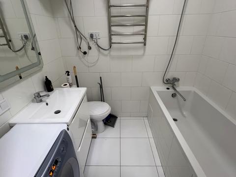 квартира за адресою Українська вул., 6