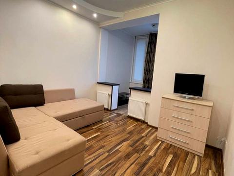 квартира за адресою Василя Тютюнника вул. (Анрі Барбюса), 37/1