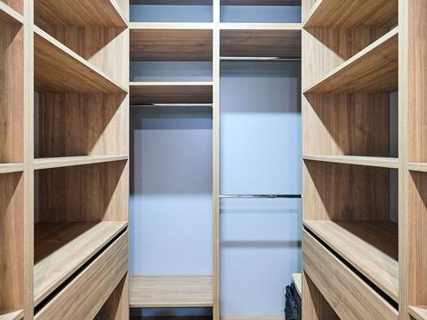 квартира за адресою Михайла Максимовича вул. (Онуфрія Трутенка), 32-А