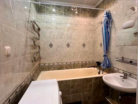 квартира по адресу Владимира Ивасюка просп. (Героїв Сталінграду), 24-А