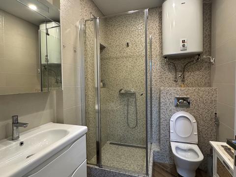 квартира за адресою Князя Романа Мстиславича вул. (Генерала Жмаченка), 28