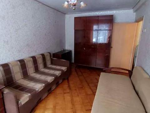 квартира за адресою Зодчих вул., 18-Б