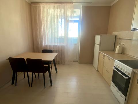 квартира за адресою Бориса Гмирі вул., 4