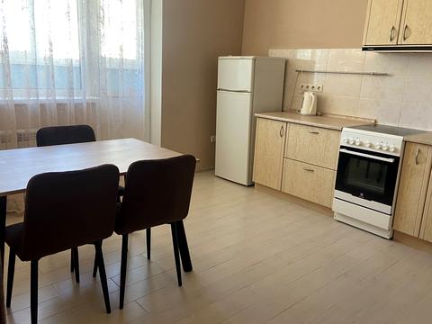 квартира за адресою Бориса Гмирі вул., 4