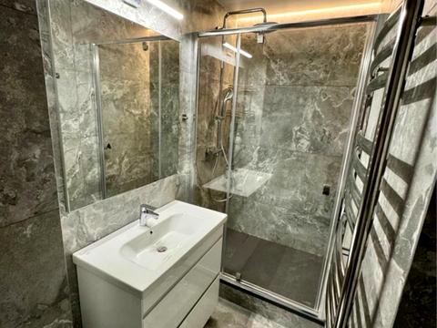 квартира по адресу Жилянская ул., 68