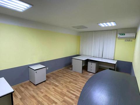 комерційна за адресою Патріарха Мстислава Скрипника вул., 40-А