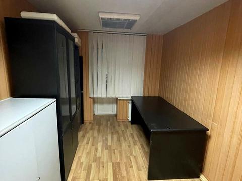 комерційна за адресою Патріарха Мстислава Скрипника вул., 40-А