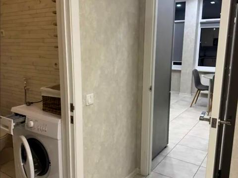 квартира за адресою Юнацька вул., 8