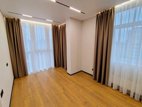 квартира по адресу Олександра Олеся ул., 5