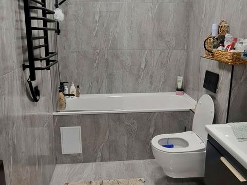 квартира за адресою Івана Виговського вул. (Маршала Гречка), 42