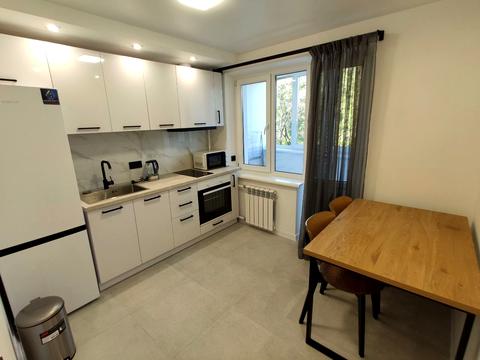 квартира за адресою Голосіївський просп. (40-річчя Жовтня), 15-Б