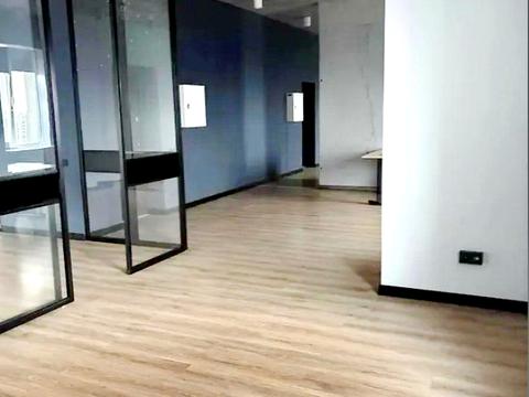 коммерческая по адресу Днепровская набережная ул., 14