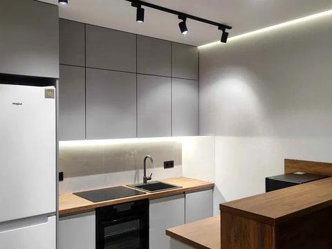 квартира по адресу Олександра Олеся ул., 8/17