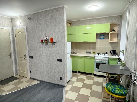 квартира за адресою Івана Дзюби вул. (Сім'ї Сосніних), 12-А