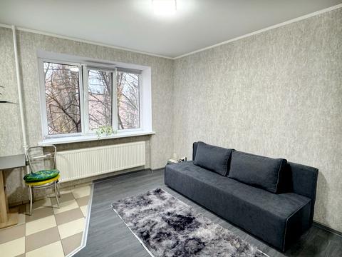 квартира за адресою Івана Дзюби вул. (Сім'ї Сосніних), 12-А