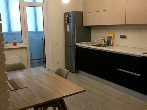 квартира по адресу Киев, Драгоманова ул., 2