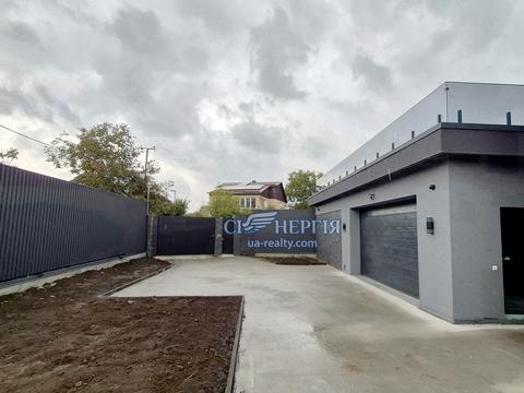 будинок за адресою Острівна вул., 1