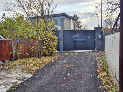 будинок за адресою Острівна вул., 1