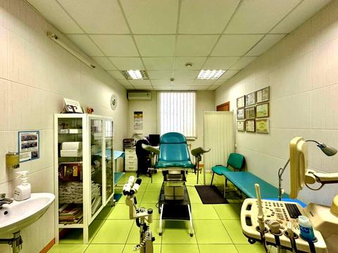 комерційна за адресою Стрітенська вул., 4/13