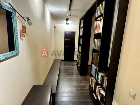 квартира за адресою Августина Волошина вул. (Ярослава Галана), 2