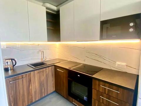 квартира за адресою Євгена Сверстюка вул. (Марини Раскової), 6-Е