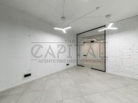 коммерческая по адресу Василия Тютюнника ул. (Анрі Барбюса), 28-А