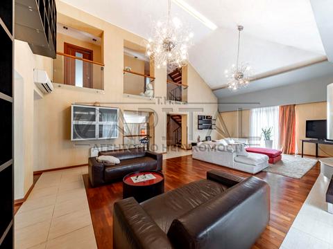 будинок за адресою с. Підгірці, Обухівський