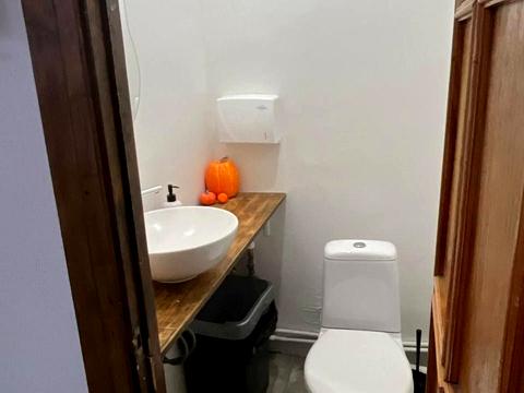 комерційна за адресою Гарматна вул., 44/2