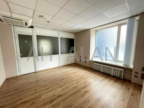 коммерческая по адресу Болсуновская ул. (Сергея Струтинского), 8