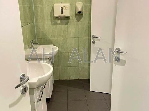 коммерческая по адресу Болсуновская ул. (Сергея Струтинского), 8