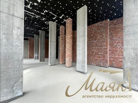 комерційна за адресою Ґарета Джонса вул. (Сім'ї Хохлових), 8