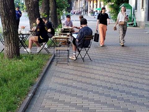 комерційна за адресою Повітряних Сил просп. (Повітрофлотський), 20/1