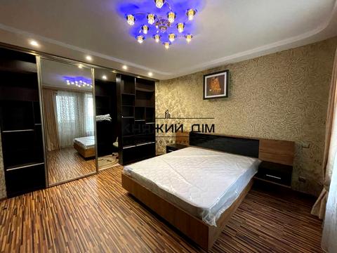 квартира за адресою Юлії Здановської вул. (Ломоносова), 54