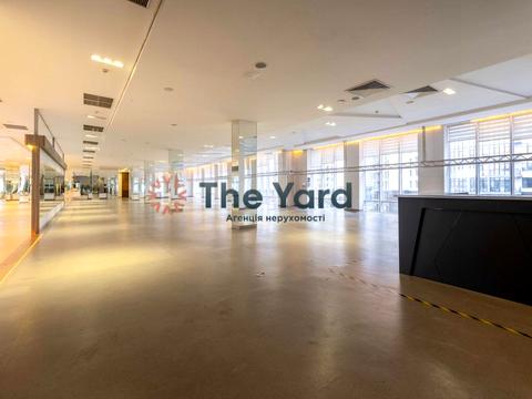 коммерческая по адресу Андрея Верхогляда ул. (Михайла Драгомирова), 9а