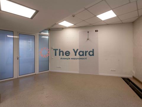 коммерческая по адресу Андрея Верхогляда ул. (Михайла Драгомирова), 9а