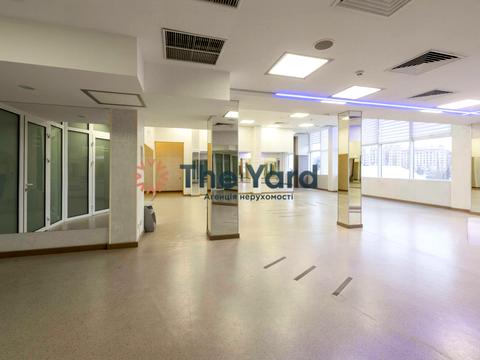 коммерческая по адресу Андрея Верхогляда ул. (Михайла Драгомирова), 9а