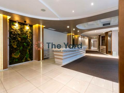 коммерческая по адресу Андрея Верхогляда ул. (Михайла Драгомирова), 9а