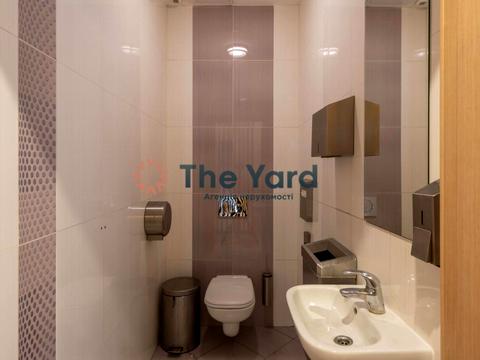 коммерческая по адресу Андрея Верхогляда ул. (Михайла Драгомирова), 9а