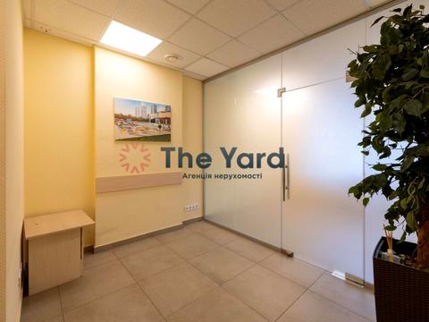 коммерческая по адресу Андрея Верхогляда ул. (Михайла Драгомирова), 9а