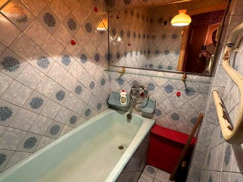 квартира за адресою Ореста Левицького вул. (Академіка Курчатова), 8-Б