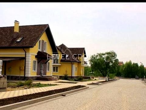 участок по адресу Київська