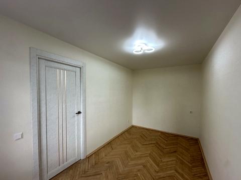 квартира за адресою Верховної Ради бульв., 33/1