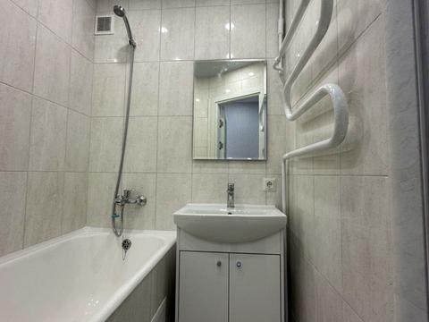 квартира за адресою Верховної Ради бульв., 33/1