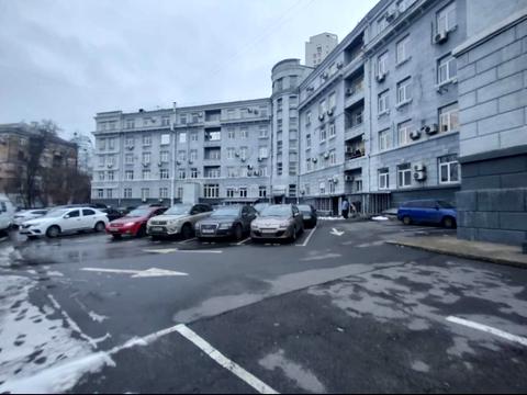 комерційна за адресою Дмитра Дорошенка вул. (Чигоріна), 18